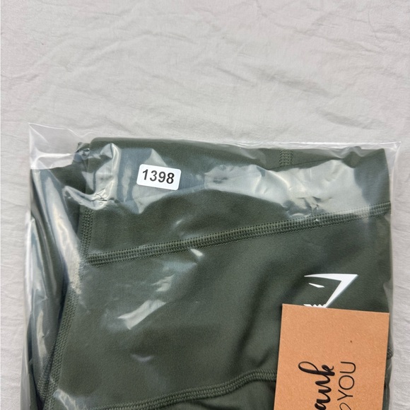 Gymshark Green crossover athletic Leggings size small - Picture 7 of 9